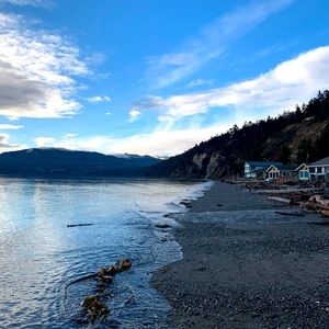 Meet your Posher, Yvette